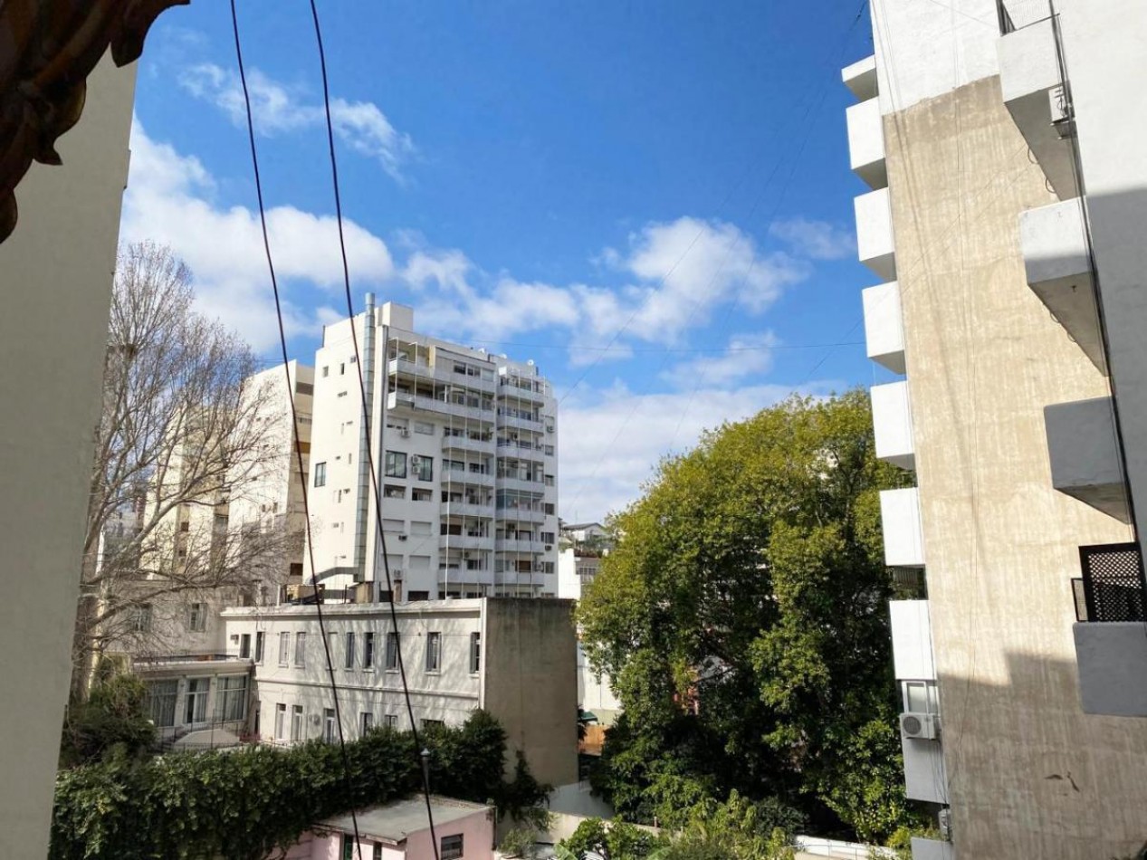 Juncal 1200
