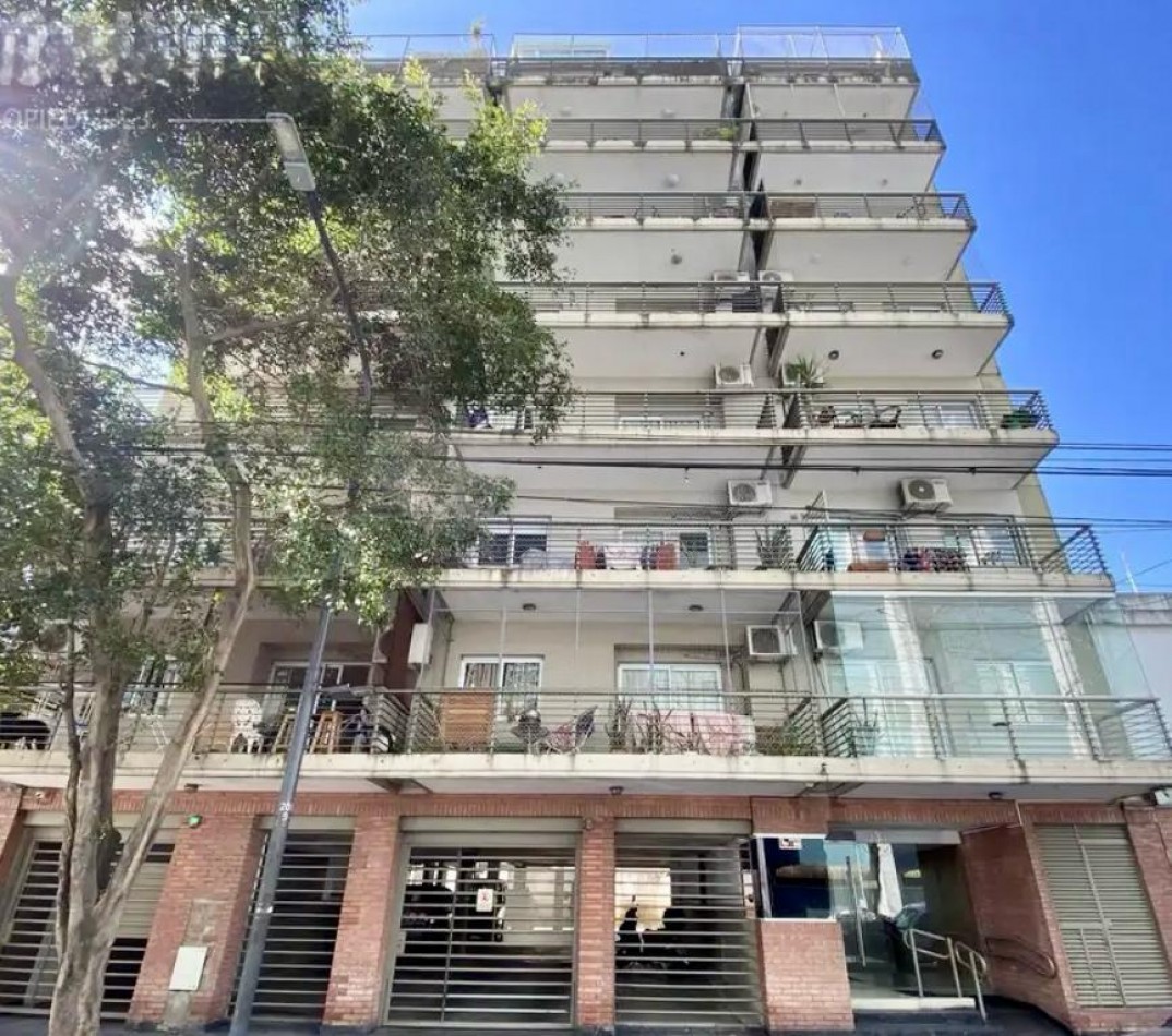 RAMOS MEJIA 900